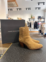 Tommy Hilfiger Western Chelsea suede ankle boot