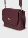 GUESS
Logo crossbody bag