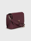 GUESS
Logo crossbody bag