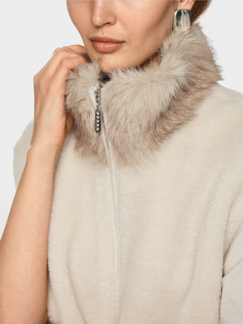 Marc Cain Cosy waistcoat with faux fur collar