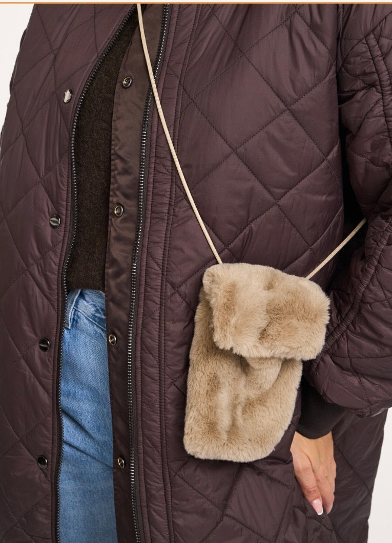 Yaya fluffy shoulder bag