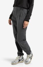 Yaya Trousers with pleats and chino pockets - Oyster Black