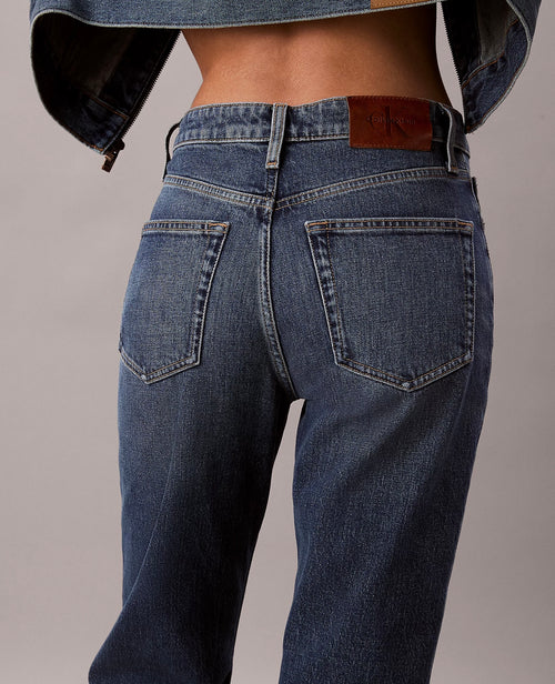 Calvin Klein High Rise Straight Jean