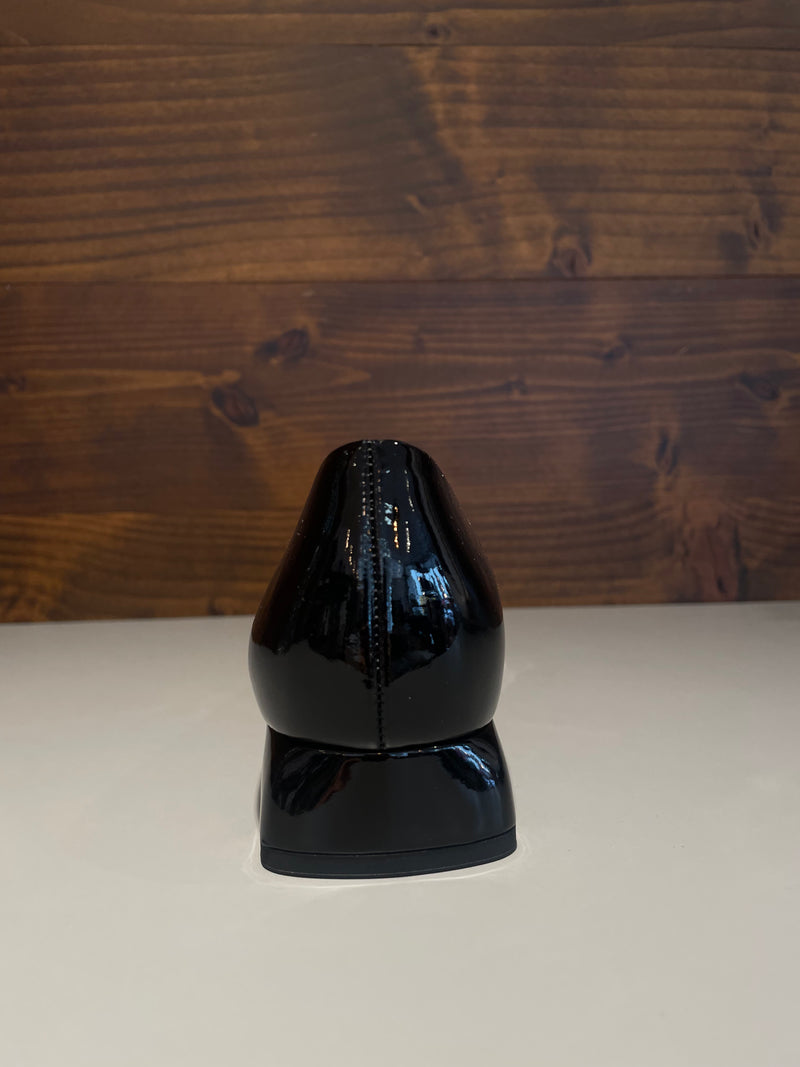 Högl patent black pumps