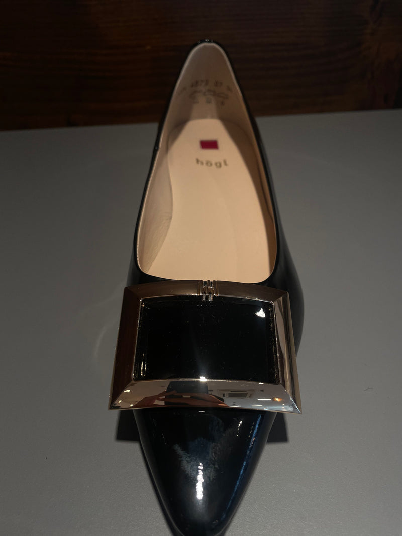 Högl patent black pumps