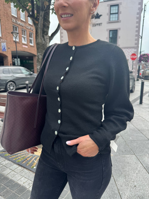 Pretty Lavish Kyle Fitted Knit Cardigan - Black