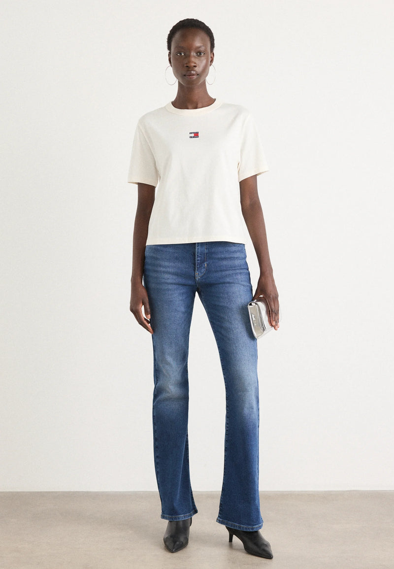 Tommy Jeans Boxy Badge Tee - Ancient White