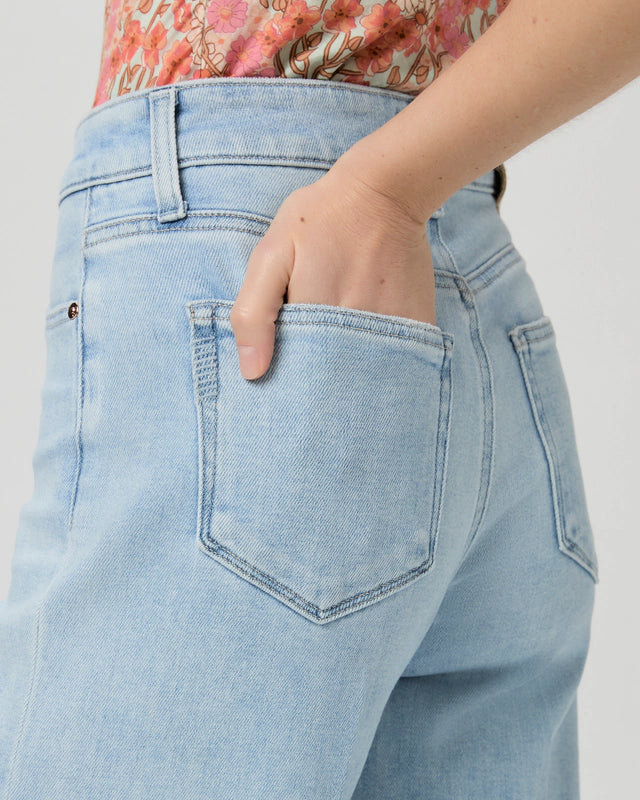 Paige ANESSA 31” leg jeans