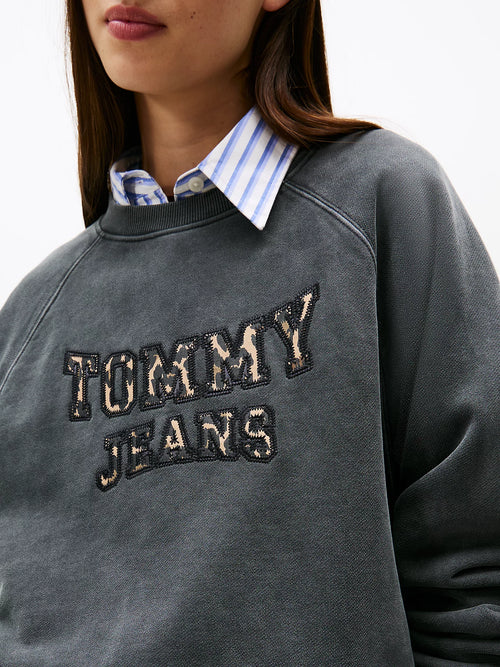 Tommy Jeans Leopard Boxy Varsity Sweater