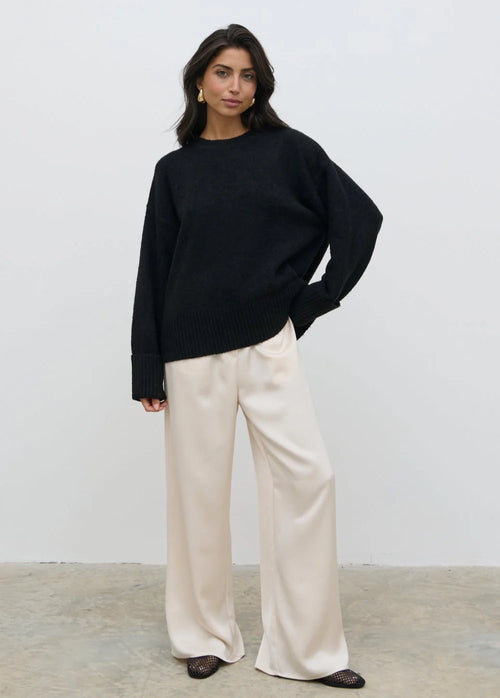 Pretty Lavish Camille Oversized Borg Jumper - Black